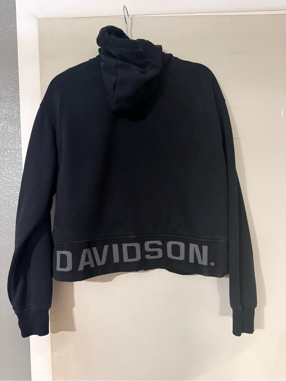 Harley Davidson Black Women's Hooded Sweatshirt - Cropped